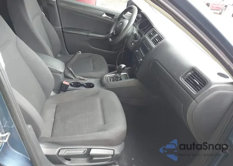 2015 Volkswagen Jetta 2.0L S from USA, damaged, VIN 3VW2K7AJXFM237357